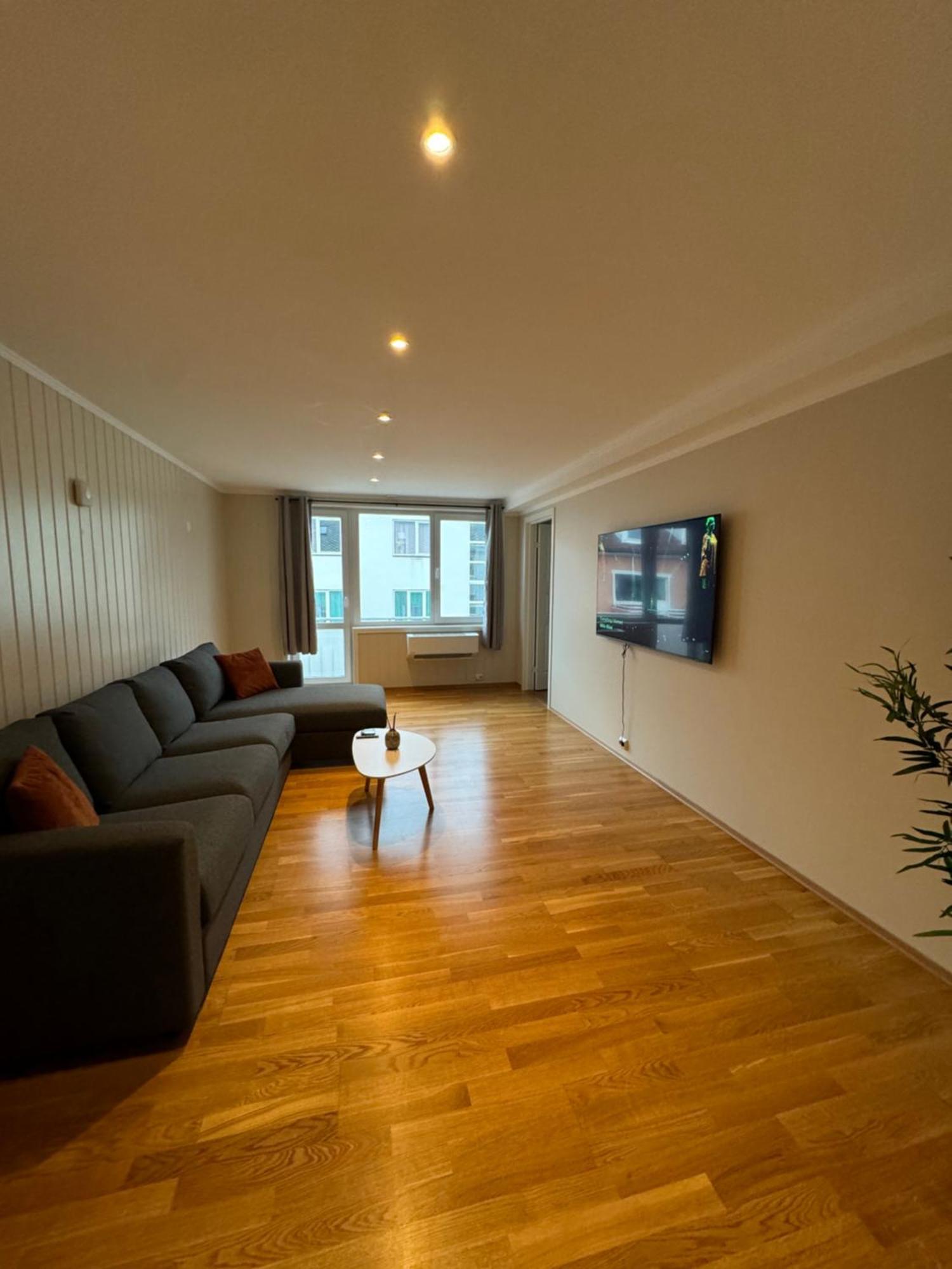 Charming 3-bedroom In The Heart Of Apartment