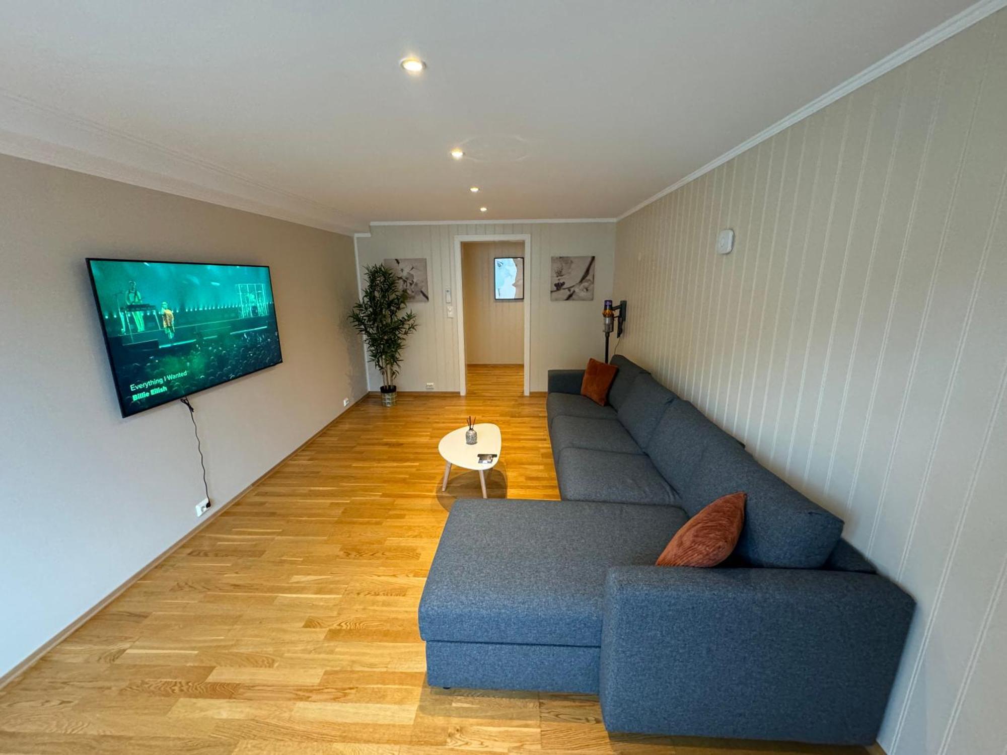 Charming 3-bedroom In The Heart Of *