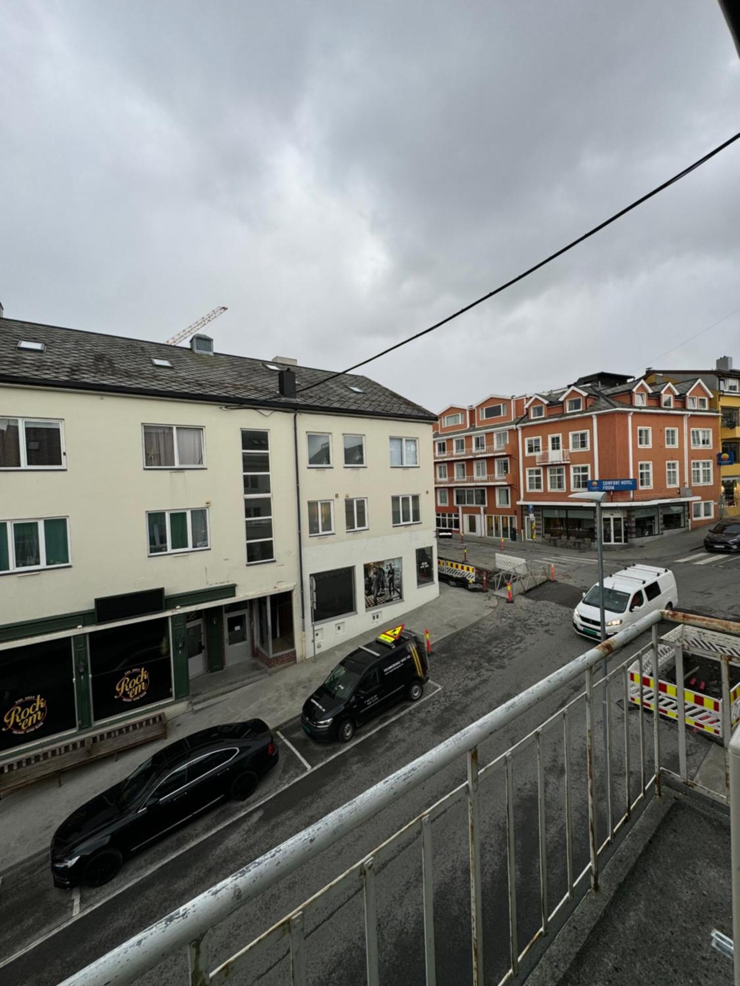 Charming 3-bedroom In The Heart Of *